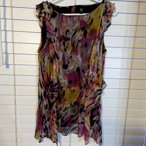 Saks Fifth Avenue, Ladies Sleeveless top, Size 8